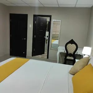  Aparthotel Royalinn